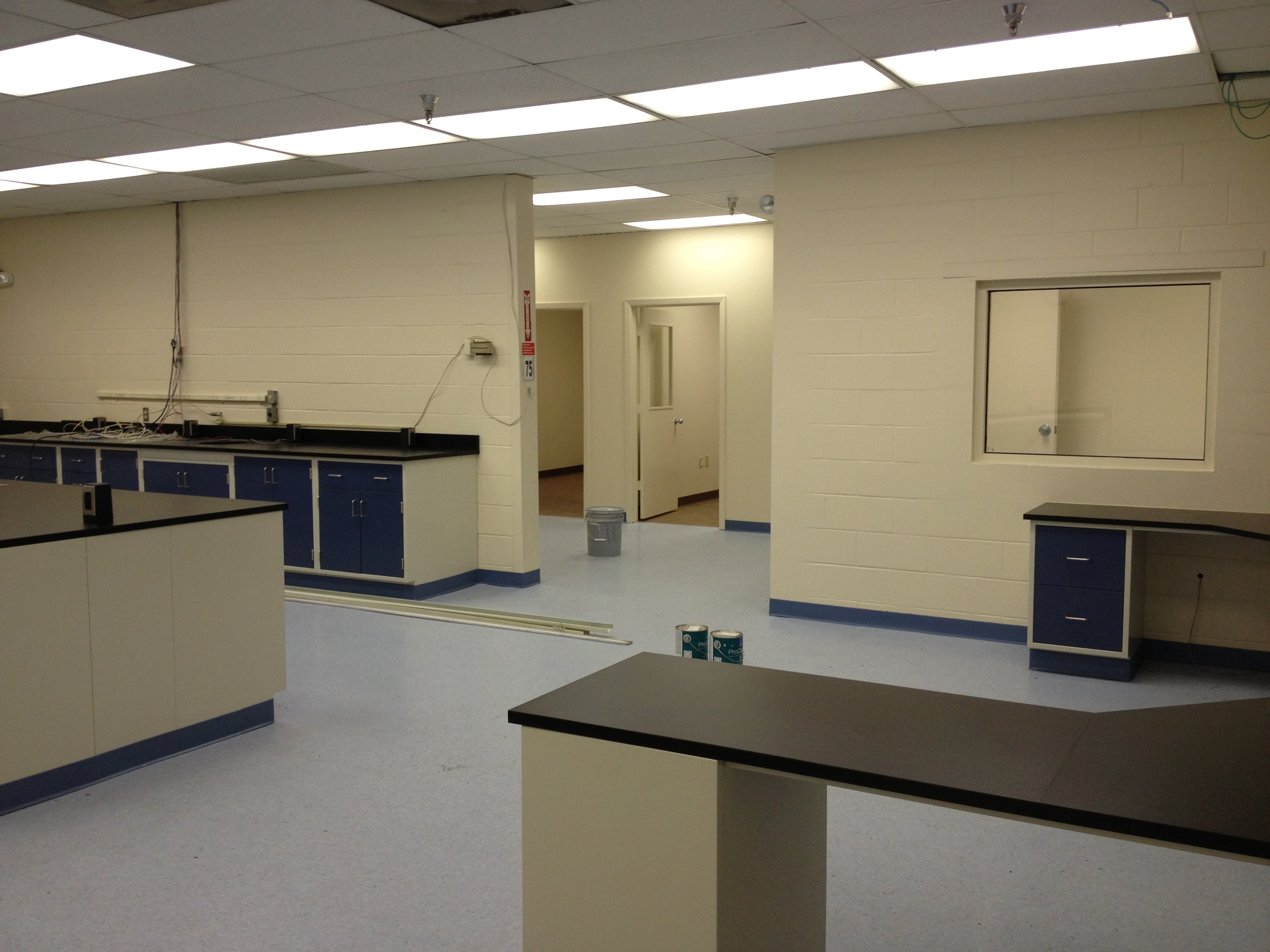 Completed laboratory installation by USLabs LLC